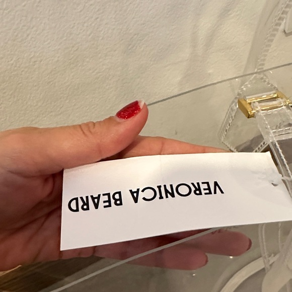 Veronica Beard Large Crest Market Tote Transparent with Embossed Logo - Picture 3 of 12